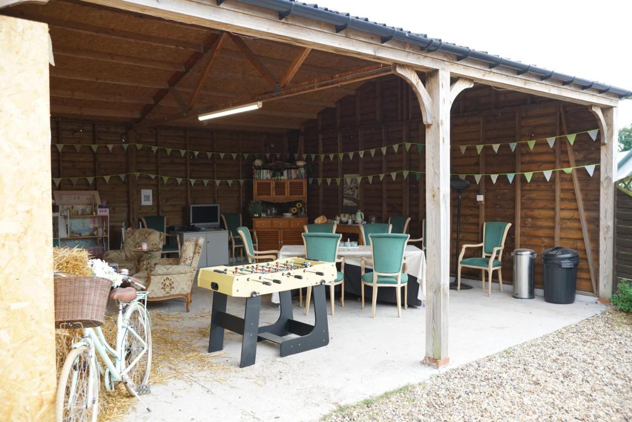 Alpaca Lodge Sittingbourne Exteriör bild